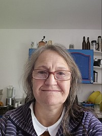 Heidi Runne    Kauffrau Fahrerin